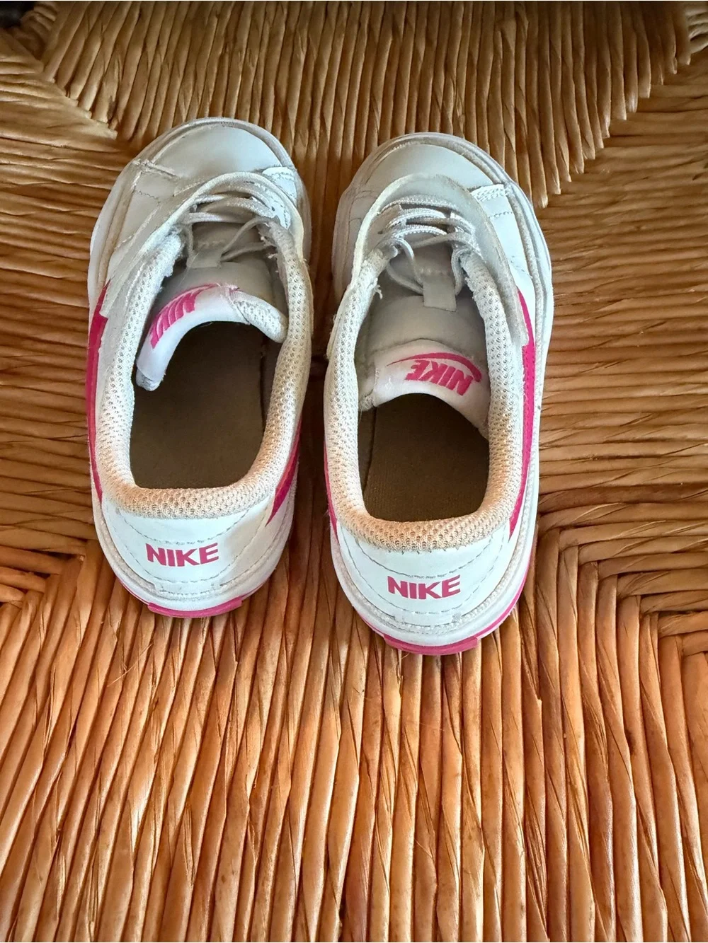 Nike Girls Court Hook & Loop Sneakers White & Pink